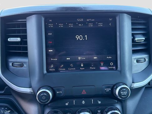 Used 2020 RAM 1500 Big Horn image 27