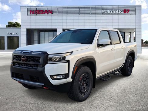 New 2025 Nissan Frontier Pro-X image 3