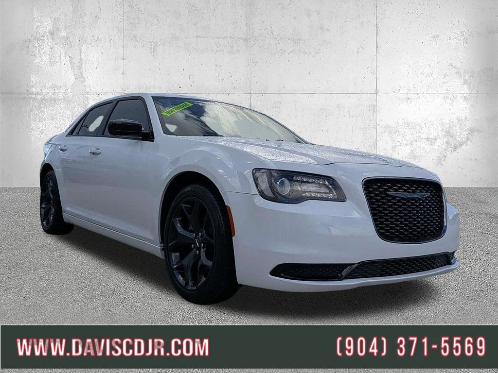 Certified 2020 Chrysler 300 Touring w/ Sport Appearance Package RWD image 1