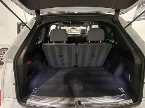 Used 2022 Audi Q7 3.0T Premium Plus AWD/4WD image 46