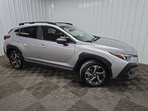 Used 2025 Subaru Crosstrek 2.5i Premium w/ Crosstrek Mirror Package image 1