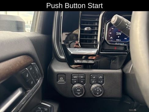 Used 2024 Chevrolet Silverado 2500 High Country w/ High Country Premium Package image 17