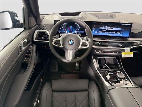 New 2026 BMW X5 xDrive40i w/ M Sport Package AWD/4WD image 22