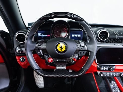 Certified 2023 Ferrari Portofino M image 19
