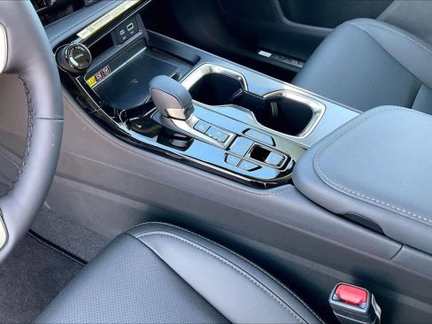 New 2026 Lexus NX 350h Premium image 7