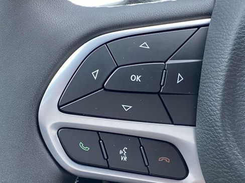 New 2026 Chrysler Pacifica Select FWD image 28