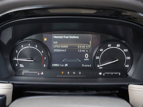 Used 2021 Lincoln Corsair AWD w/ Sport Package image 36