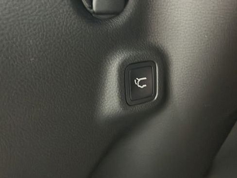 New 2026 Jeep Compass Latitude AWD/4WD image 27