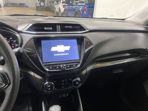 Used 2023 Chevrolet TrailBlazer LT w/ Convenience Package image 30