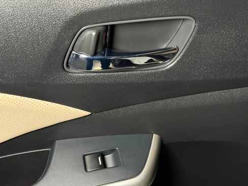 Used 2015 Honda CR-V Touring image 20