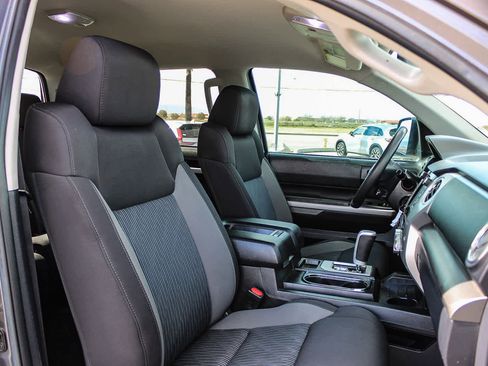 Used 2016 Toyota Tundra SR5 w/ TRD Off Road Package image 16