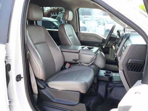 Used 2019 Ford F250 XL w/ Power Equipment Group image 41