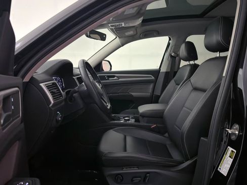 Used 2022 Volkswagen Atlas SEL AWD/4WD image 19