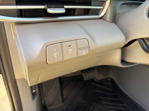 New 2026 Hyundai Elantra SE image 13