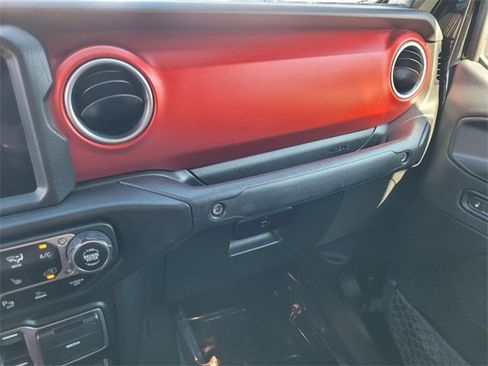 Used 2020 Jeep Gladiator Rubicon image 27