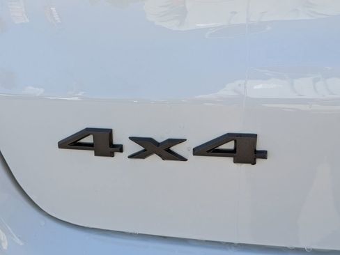 New 2026 Jeep Compass Trailhawk w/ Sun, Sound & Navigation Group AWD/4WD image 7