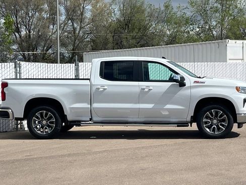 New 2026 Chevrolet Silverado 1500 LT w/ Z71 Off-Road Package AWD/4WD image 3
