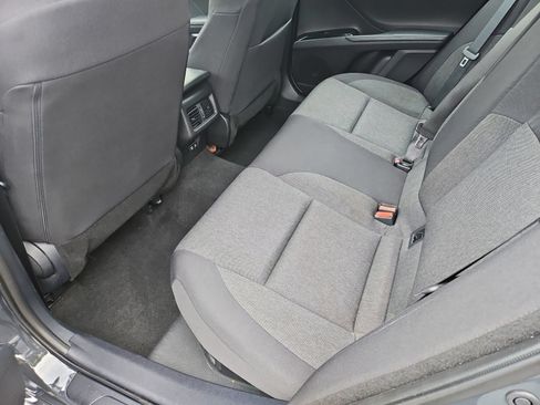 Used 2025 Toyota Camry LE FWD image 33
