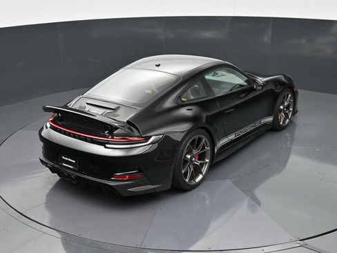 Certified 2022 Porsche 911 GT3 RWD image 35