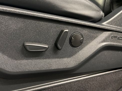 Used 2023 Ford F150 XLT w/ Equipment Group 302A High image 27