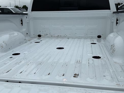 Used 2025 RAM 2500 Laramie AWD/4WD image 11