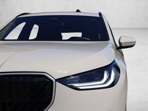 Used 2026 BMW X3 xDrive30i w/ Premium Package AWD/4WD image 2