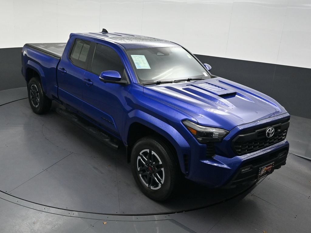 Used 2024 Toyota Tacoma TRD Sport w/ TRD Sport Premium Package RWD image 26