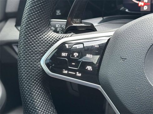 Used 2022 Volkswagen GTI Autobahn image 26