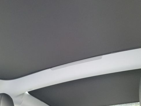 Used 2025 Tesla Model 3 Long Range RWD image 16