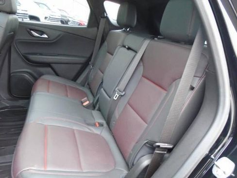 Certified 2025 Chevrolet Blazer RS w/ LPO, Floor Liner Package AWD/4WD image 20