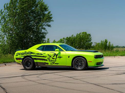 Used 2023 Dodge Challenger SRT Hellcat Redeye image 2