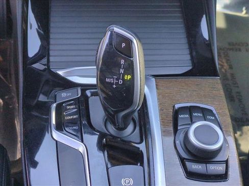 Used 2019 BMW X3 sDrive30i w/ Driving Assistance Package image 12