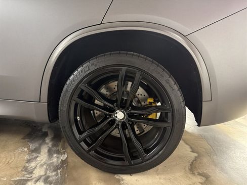 Used 2015 BMW X5 M AWD/4WD image 10