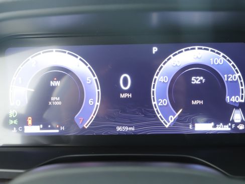 Used 2025 Jeep Grand Cherokee Limited w/ Trailer Tow Package image 15