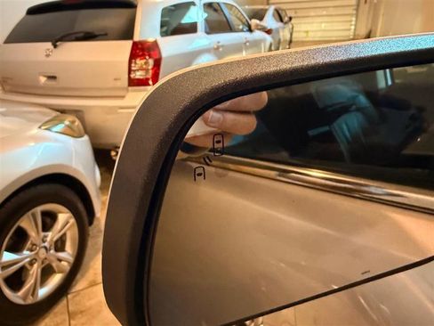 Used 2019 Ford Flex Limited image 30