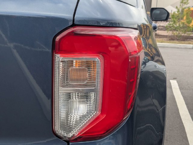 Used 2020 Ford Explorer Limited w/ Class III Trailer Tow Package RWD image 5