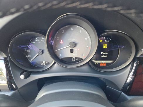 New 2026 Porsche Macan S image 24