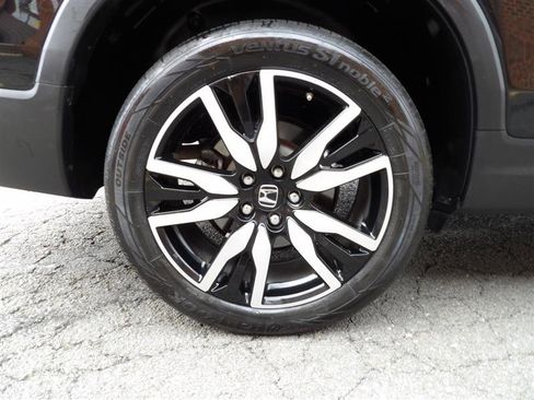 Used 2022 Honda Pilot Touring image 34