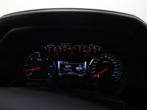 Used 2018 Chevrolet Silverado 1500 LTZ w/ LTZ Plus Package image 29