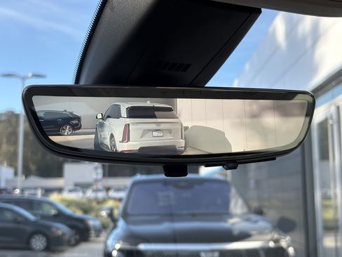 Used 2020 Cadillac XT6 Premium Luxury image 32