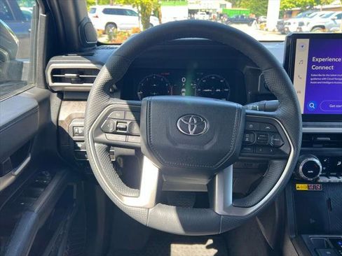 Certified 2025 Toyota Tacoma Limited AWD/4WD image 24