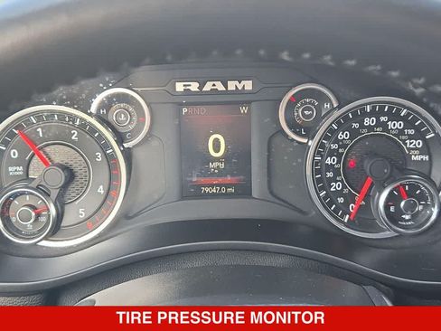 Used 2024 RAM 2500 Big Horn w/ Off Road Package AWD/4WD image 30
