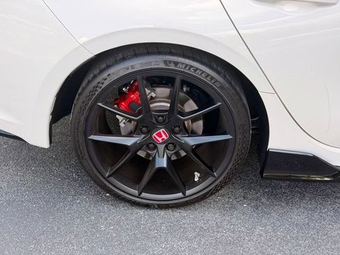 Used 2025 Honda Civic Type R image 28