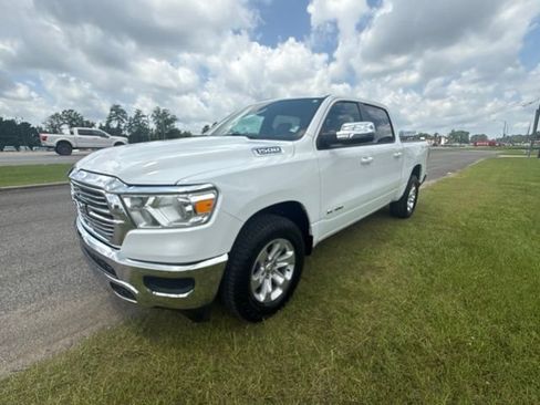 Used 2024 RAM 1500 Laramie RWD image 4