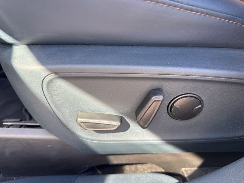 Used 2024 Ford Maverick Lariat image 14