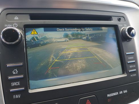 Used 2014 GMC Acadia SLT image 21