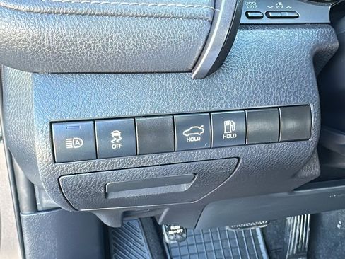 Used 2021 Toyota Camry SE image 22