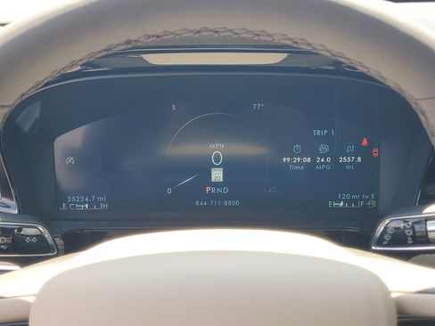 Certified 2023 Lincoln Corsair AWD w/ Equipment Group 101A image 15