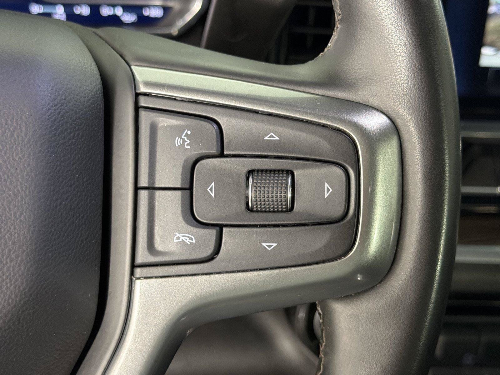 Used 2024 Chevrolet Silverado 2500 LT AWD/4WD image 24