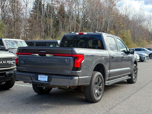 Certified 2022 Ford F150 Lightning Lariat image 6